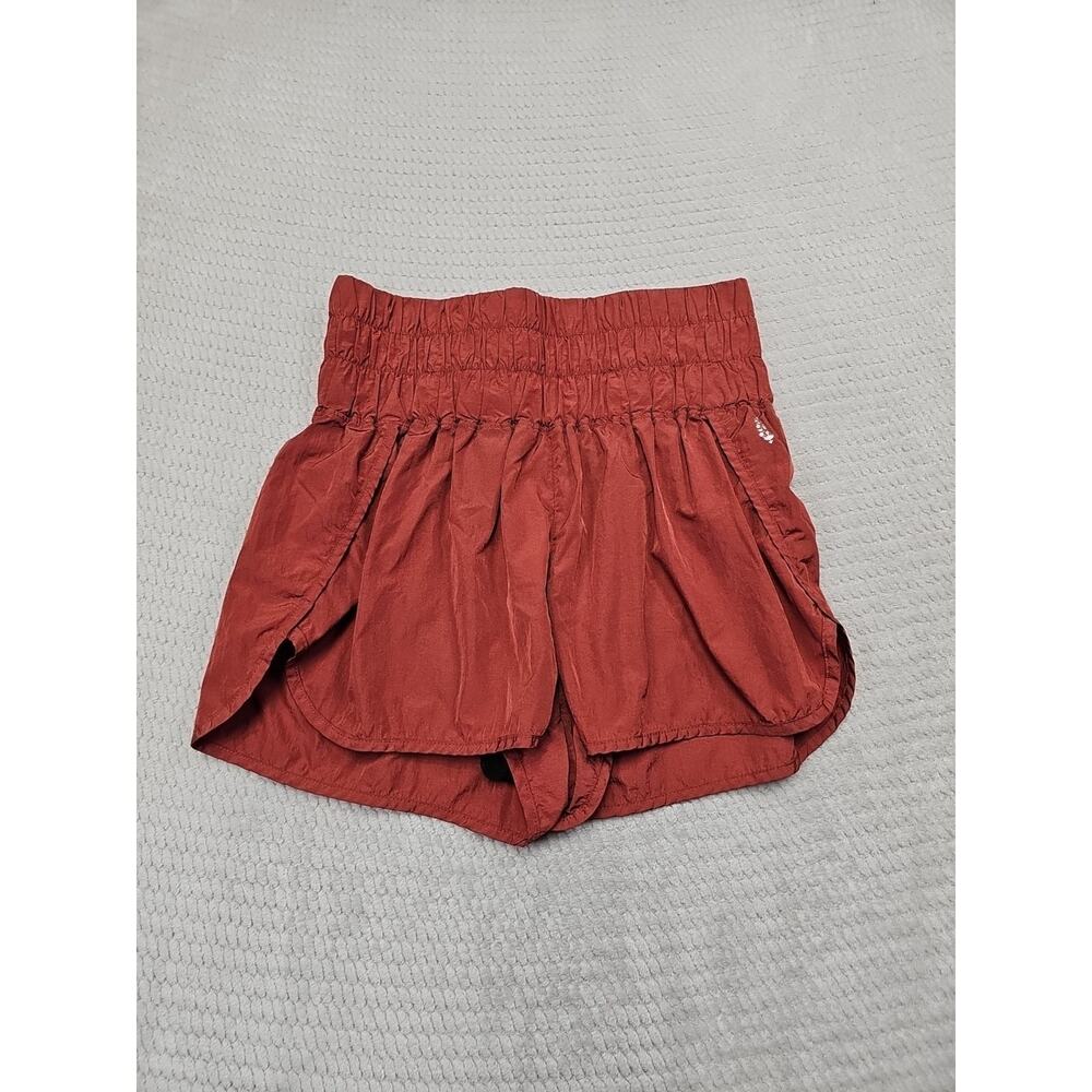 Free People Movement Shorts Womens Large The Way Home High Waisted Rusty Red